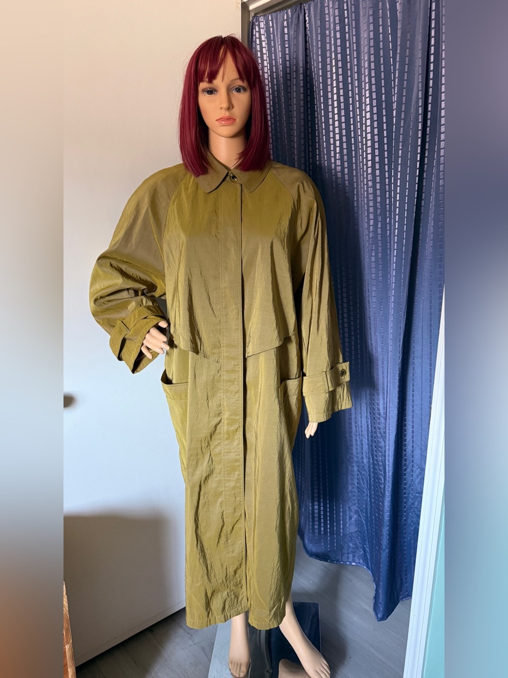 Vintage 80s-90s Jones New York Size 10 Iridescent Olive Long Trench Coat USA